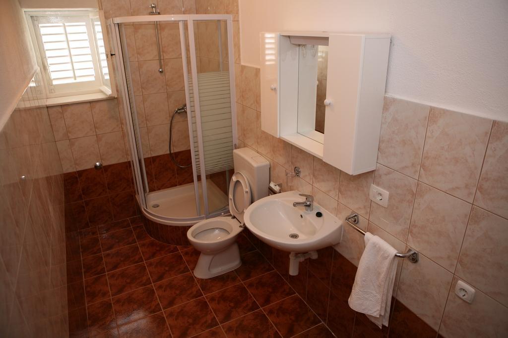 Apartments Radic Trogir Habitación foto