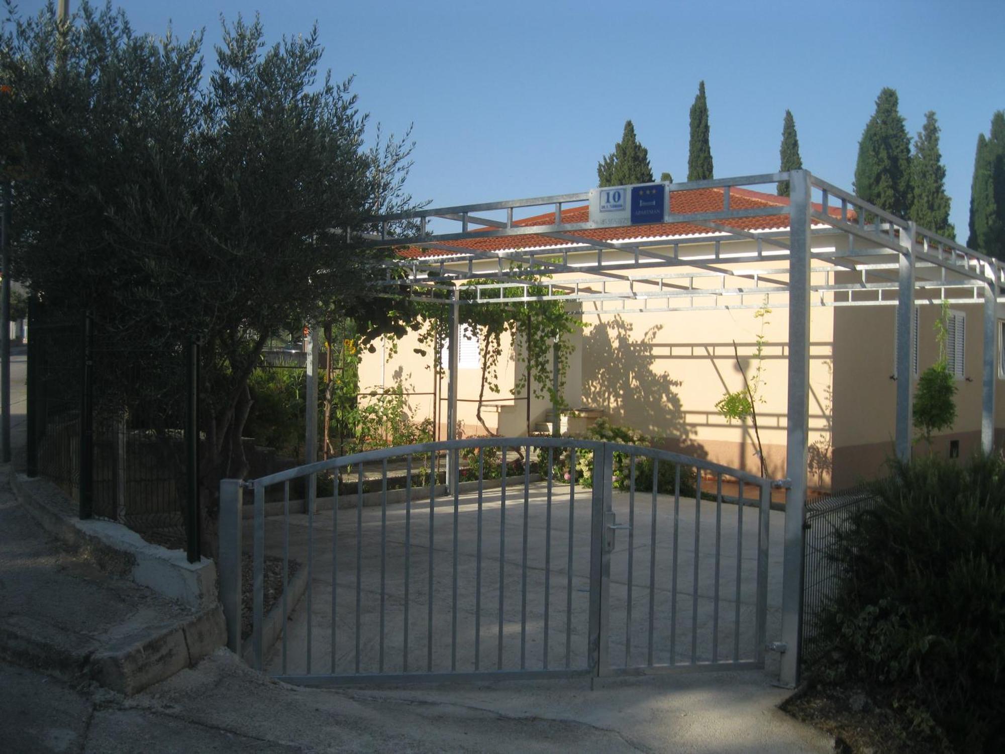 Apartments Radic Trogir Exterior foto
